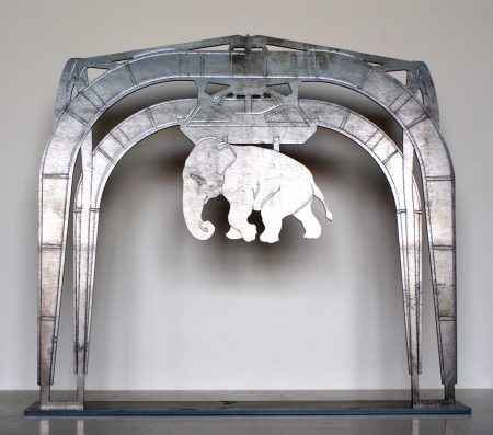 Elevated Levitated Elephant - Stahlskulptur - 44x40cm - 2019